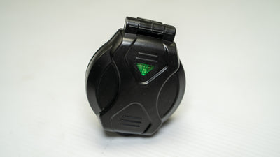 Prise d’entrée VR 50A noire avec indicateur – Inlet SS 2-50P