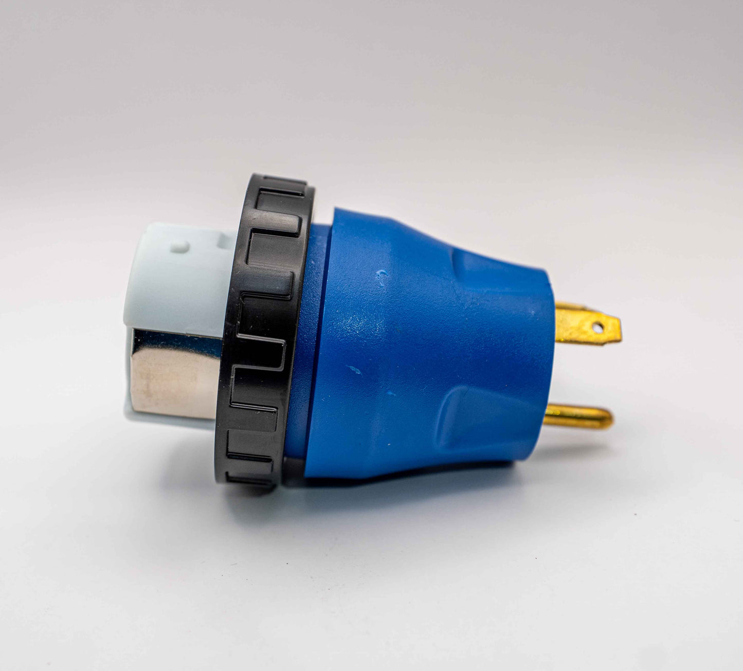 Adaptateur RV 30A vers 50A – NEMA TT-30P à NEMA SS 2-50R