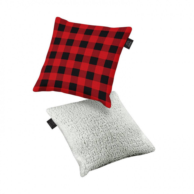 Coussin de décoration carré Kuma square Pillow 17"x17"