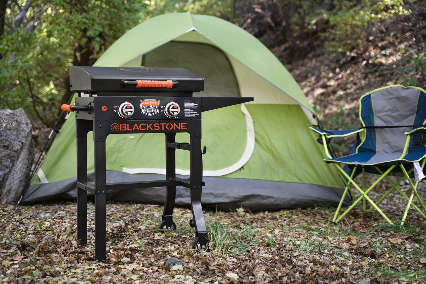 Plancha Blackstone 22in. with lid & trolley