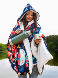 Couverture Hoodie 3D Premium en Sherpa et Minky – Motif Explore | Ultra Confort