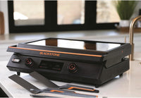 Grille Électrique Blackstone 8001 E-Series 22'' - Griddle avec Couvercle et Revêtement Antiadhésif