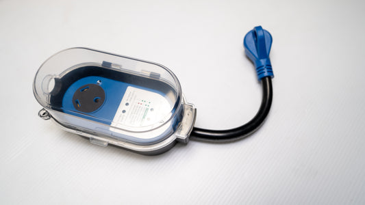 Protecteur de surtension VR 30A avec testeur – Protection électrique complète