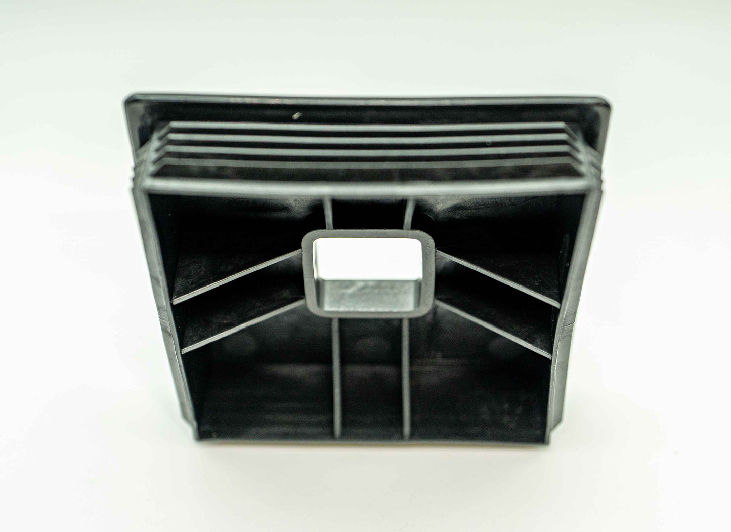 Capuchon de pare-chocs 4" pour VR – Cache-boyau d’égout ventilé