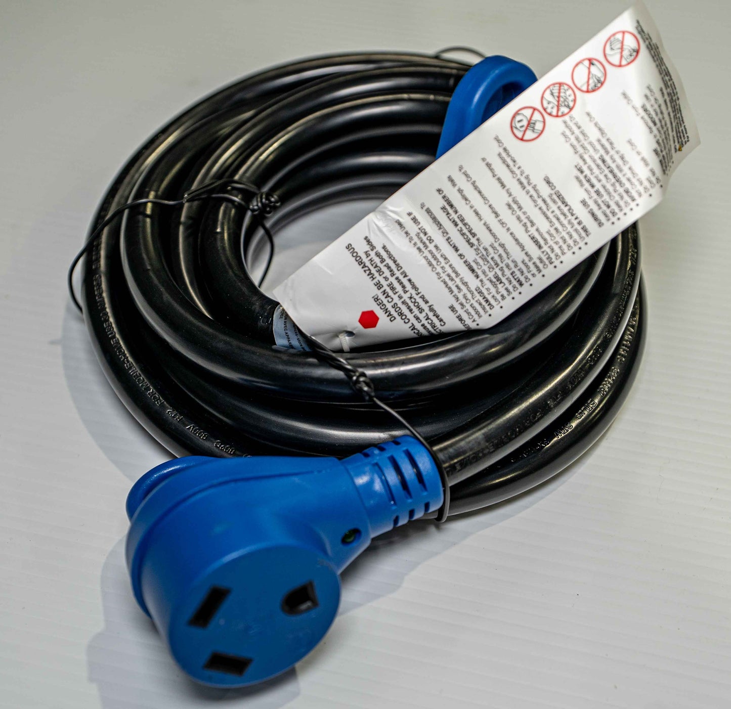 Cordon RV 30A – Rallonge TT-30P à TT-30R avec Indicateur | 15 ft