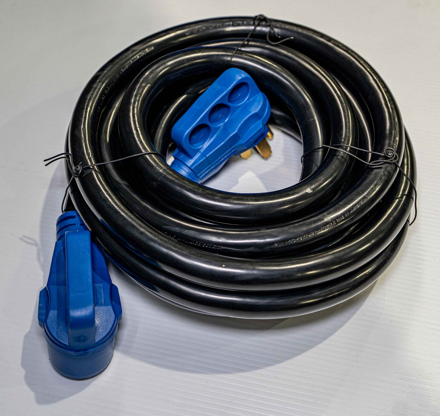 Cordon d’extension RV 50A – 14-50P à 14-50R avec indicateur | 25 ft