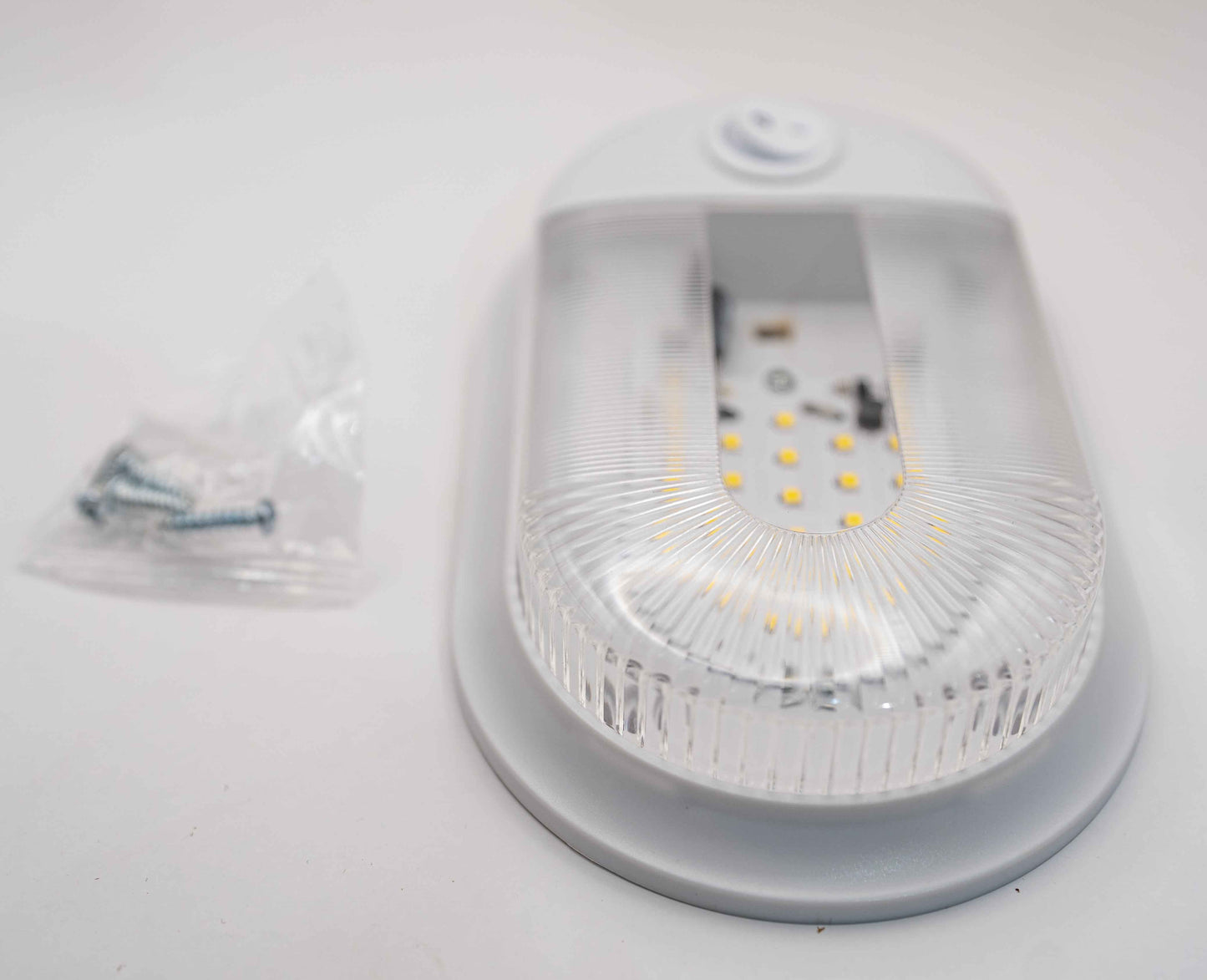 Lampe Dôme RV – 4000-4500K, 280LM, Interrupteur ON/OFF