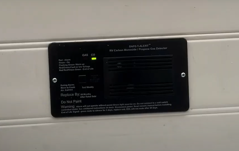 Détecteur propane et monoxyde de carbone Safe-T-Alert 12V noir VR