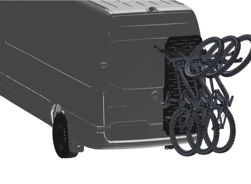Support multi-usage avec support vertical pour 3 vélos ATLAS RC pour porte arrière de van
