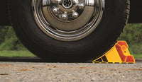 Cale-roue RV Super Camco - Empêche le Mouvement de la Remorque, Pour Pneus Jusqu'à 29 Pouces, Plastique Durable avec Inhibiteurs UV
